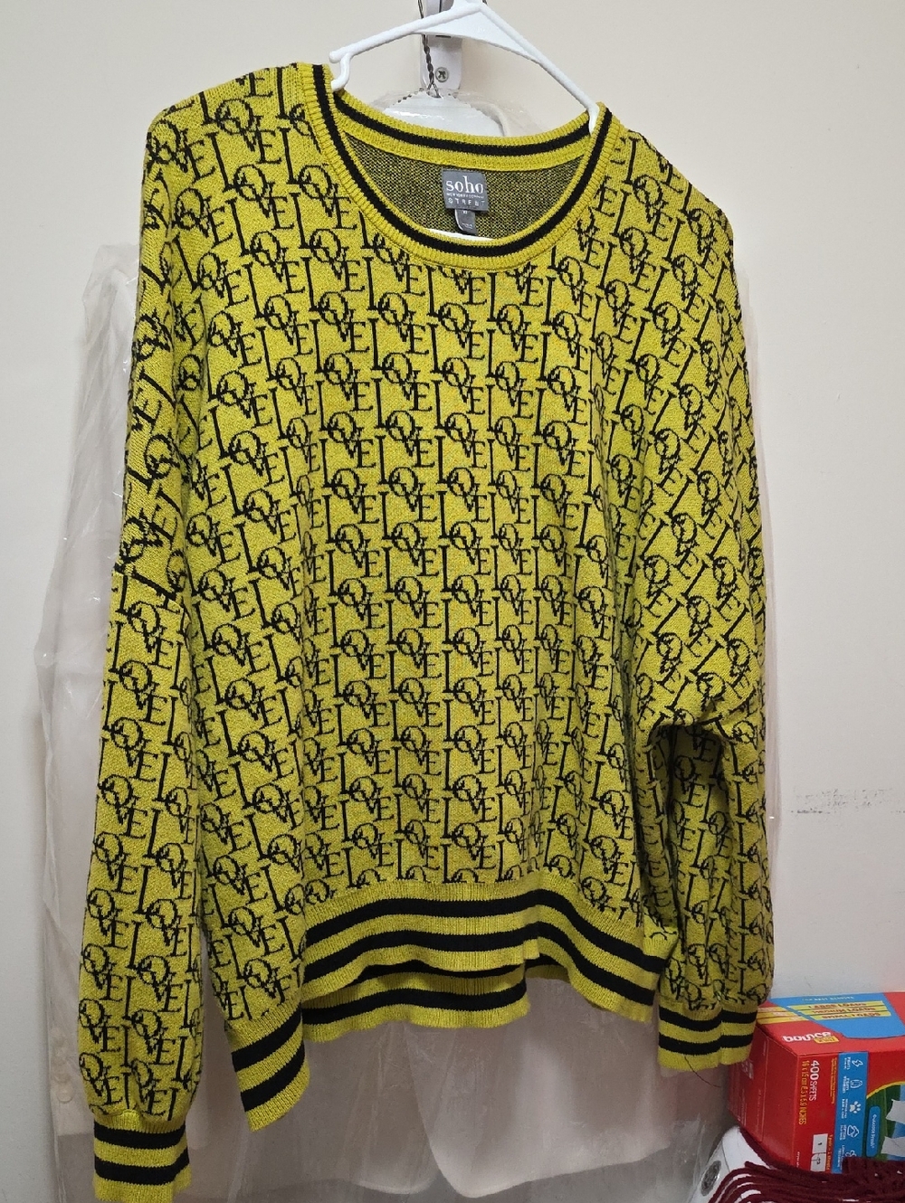 Soho Street NY&C Women's Lime Yellow & Black Patterned Crewneck Sweater XL